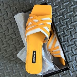 NINE WEST Cross Strap Slide Sandals 7.5